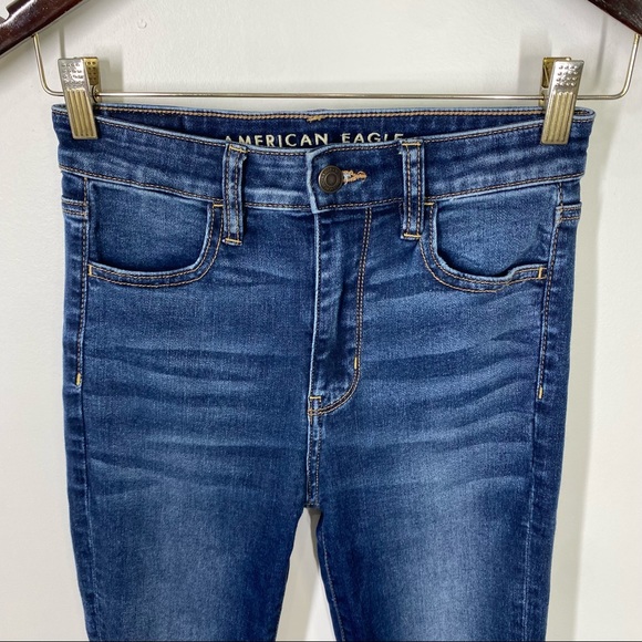 American Eagle Super Hi-Rise Jegging 2 - Picture 2 of 8